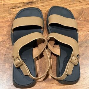 Camper Dana Tan and Black Sandals